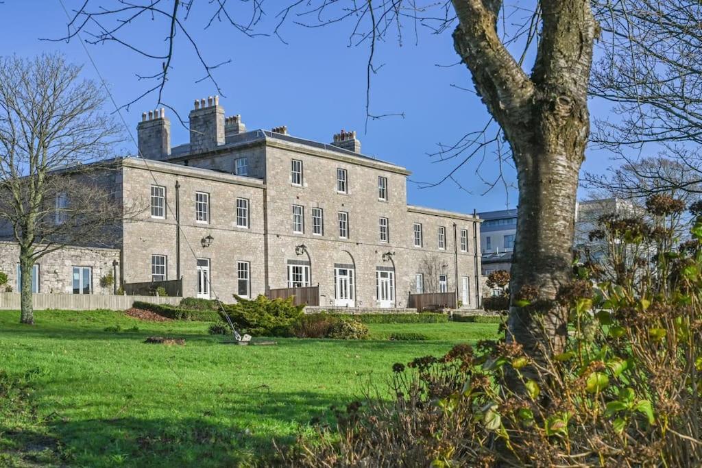 9 Admiralty House Stunning Luxury Apartment With Free Parking Plymouth Zewnętrze zdjęcie